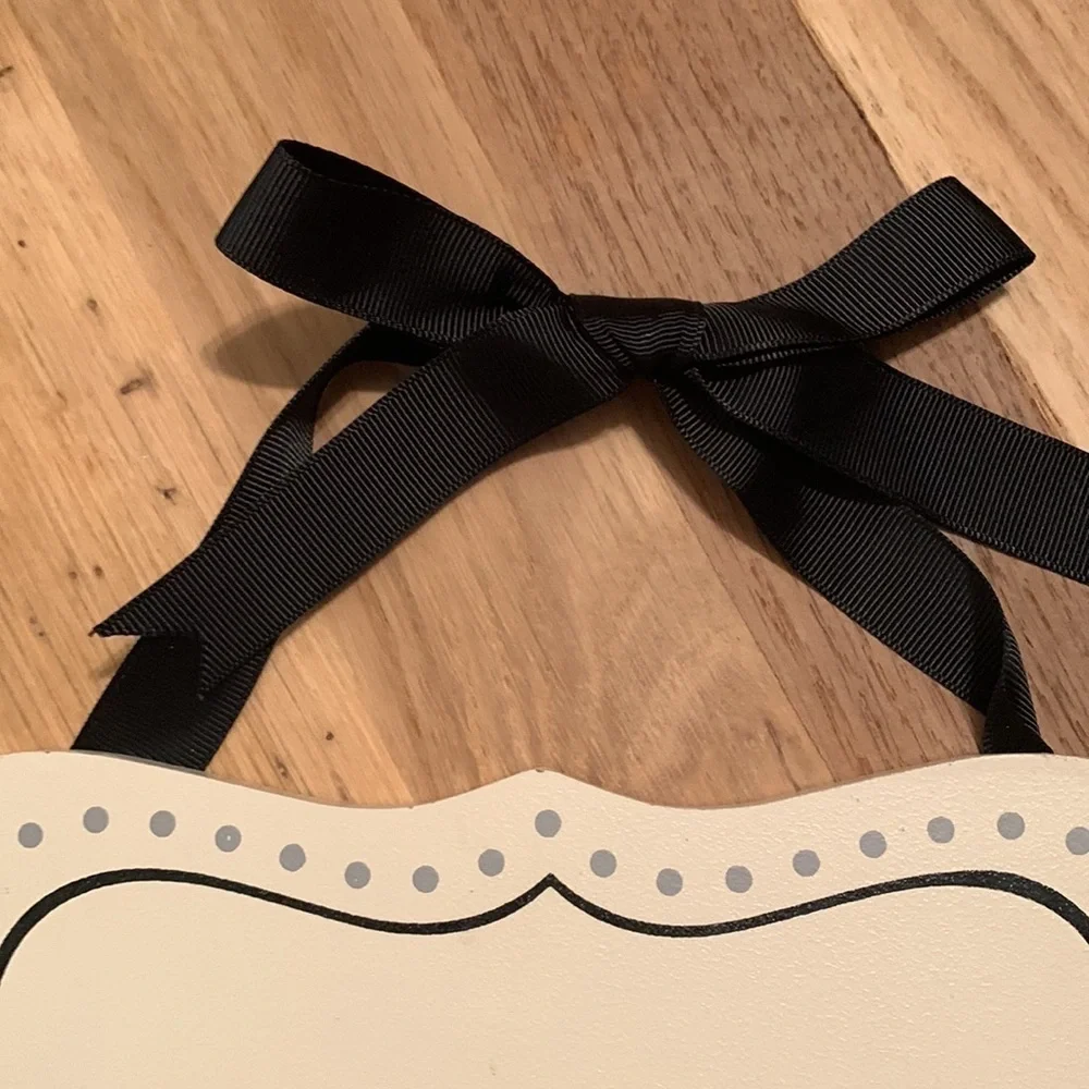 𝅺mr. & Mrs. Wooden Signs